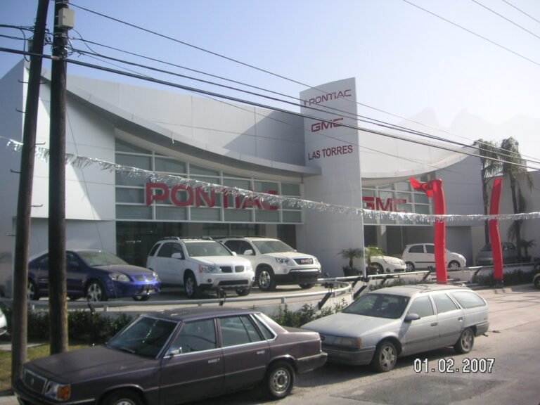 Pontiac Lázaro Cárdenas